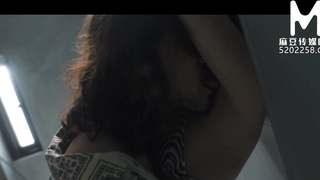 Trailer-Paradise Island-Li Rong Rong-Wa Nuo-Guan Ming Mei-MDL-0007-two-Hottest Original Asia Porno Movie