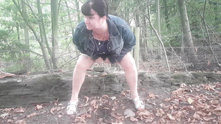 Slut urinates on path