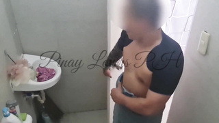 Pinay nagpa kantot sa grip food rider habang naliligo Ang Asawa ! Iyotan Viral 2022