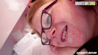 SCAMBISTI MATURI - PLUMPER mature se livre à du sexe first-timer dur - INEXPERIENCED EUROPEAN