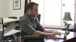 HotwifeXXX - Manager Sends His Giant Pecker Worker To Make His Hoe Wifey Burst