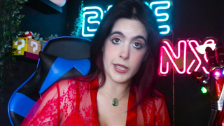 UNA POLLA PARA two MUY CACHONDAS- EL SANDWICH SEXUAL