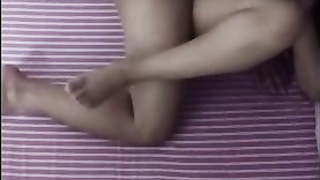 Pinay tart is getting her daily dosage of boink from a boy who isn't her colleague