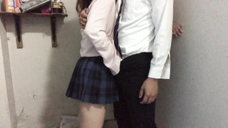 [Amateur] 2 people doing mighty FUCK-FEST in a warehouse where no one comes