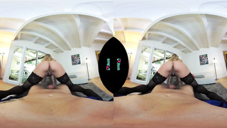 VRHUSH Insane wifey Brandi Love is looking for salami (Deep Dream)