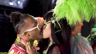 Samba soiree is leisurely turning into an fuck-fest, because everyone wants to boink and get pounded