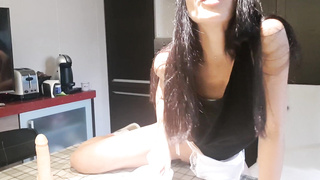 Jerk Off Instructions voy a sacar hasta la última gota de tu leche. Tendremos un rico desayuno.