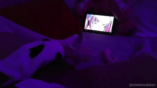 Wild Asian fuckslut dims the light and plays with her cunny while witnessing anime porn on her smartphone