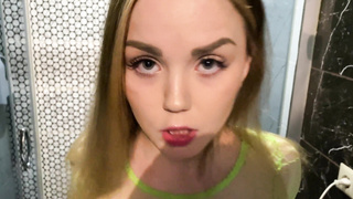 Моя сводная сестра - ШЛЮХА!