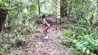 Cheating spouse organizes an sudden three way in a public sea - Mariana Martix