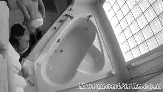 Youthfull Mormon women bathing
