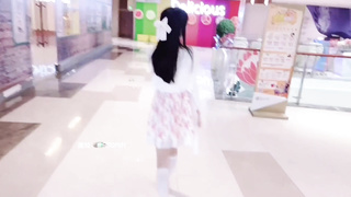 清纯女友商场初次遥控跳蛋