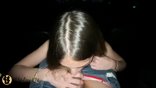 Super-Fucking-Hot lady give me extraordinaire oral job in the cinema - Public Blowage - Argentina