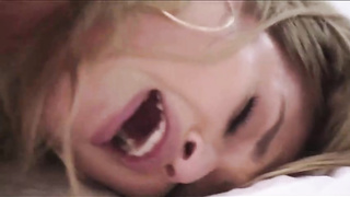 Gizelle Blanco is a enthralling platinum-blonde woman who luvs to have casual fuck-a-thon with Mick Blue