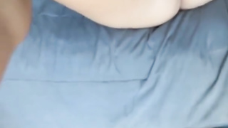 Smallish Latina Wanking