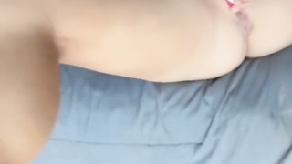 Smallish Latina Wanking