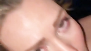 I found this lady at xxxchats.xyz and poked her on the very first meting