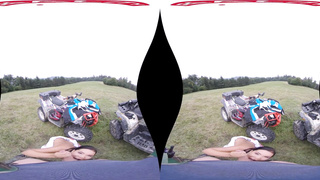 RealityLovers - PLUMPER Nubile in VR Porno