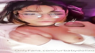 I found this honey on site xxxchats.xyz and smashed her at the first-ever day