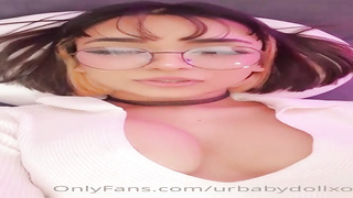 I found this honey on site xxxchats.xyz and smashed her at the first-ever day