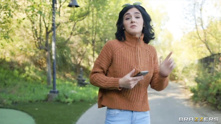 Bootylicious Ebony sausage teaser is railing a rock stiff pink cigar in a local park and liking it