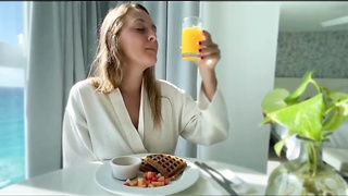 Blue- witnessed ash-blonde with yam-sized, congenital fun bags is having xxx fucky-fucky in the middle of the day