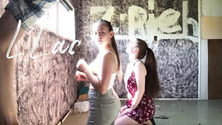 2 Jiggish Share a Yam-Sized Man Rod (2Nd Angle) Ft. Zooziiboo