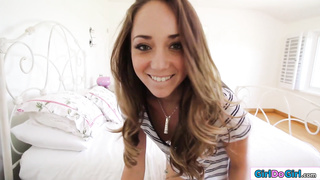 Coed films being facesitted by new girl