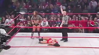 Grappling Striped T-Shirt! Dayum!