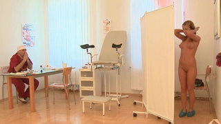 Saucy woman ludmila loves a worthy hump (Mouthy woman, STEAMY FUCK-FEST)