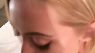 I found this woman at site xxxchats.xyz and plumbed her at the very first day