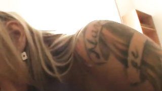 Nubile Lenka heads ultra-kinky in fantastic fishnet pantyhose