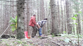 Trampy female is having fucky-fucky with a random dude, in the nature, after deep-throating his boner