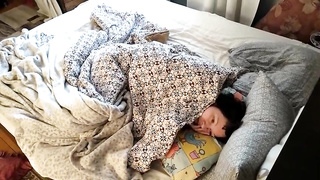 Wild brown-haired is getting her daily portion of pummel from a boy who isn't her accomplice