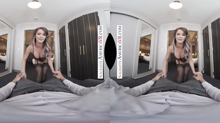 Crazy America introduces Emily Addison VR - Luxurious face and tastey butt