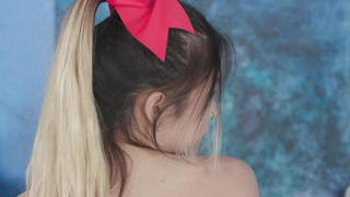 Chinese Cheerleader Blackmails Coach - Lulu Chu