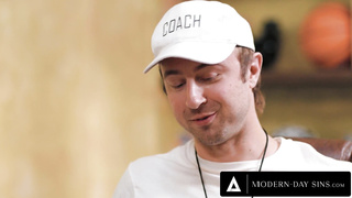 MODERN-DAY SINS - Teenage Cheerleaders Kyler Quinn & Khloe Kapri JIZZ EXCHANGE Their Coach's ENORMOUS BLAST!