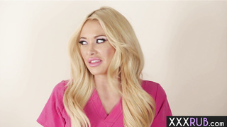 Hot Courtney Taylor licking MILFs pussy