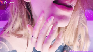 Slender Doll Plays with Foam and Xxl Magic Wand