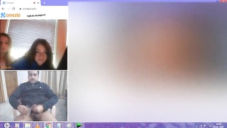 Frolic damsels are seeing a ultra-kinky stud stroking off on live webcam and loving the glance