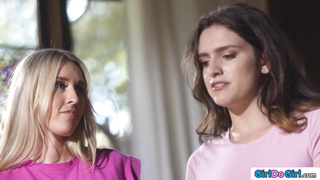 Busty stepdaughter earned an oral reward