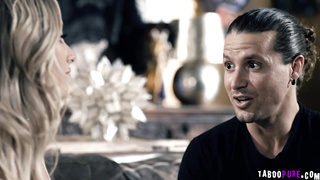 Cheating boyfriend fucks with hot Kayley