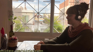 LOFi Nymph Would Rather Be Testing a Monstrous Pink Cigar -OnlyFans/oliviajarden