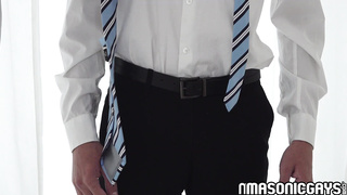 Petite Jack Andram fucked by a giant cock