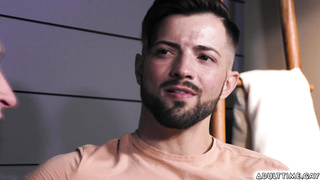 Hunk Dalton Riley fucked two wet hungry assholes