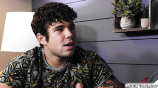 Hunk Dalton Riley fucked two wet hungry assholes