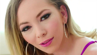 Blondie Breezy Gets Group Penetrated - Angel Smalls (Blondie Angel, Susanne Brend)