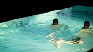 4 flawlessly shaped lovelies in the pool