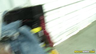 Gigi is down to let it all suspend out for the right price