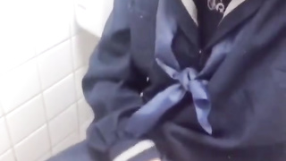 トイレでオナニーしました///エッチな女の子になってごめんなさい♡♡